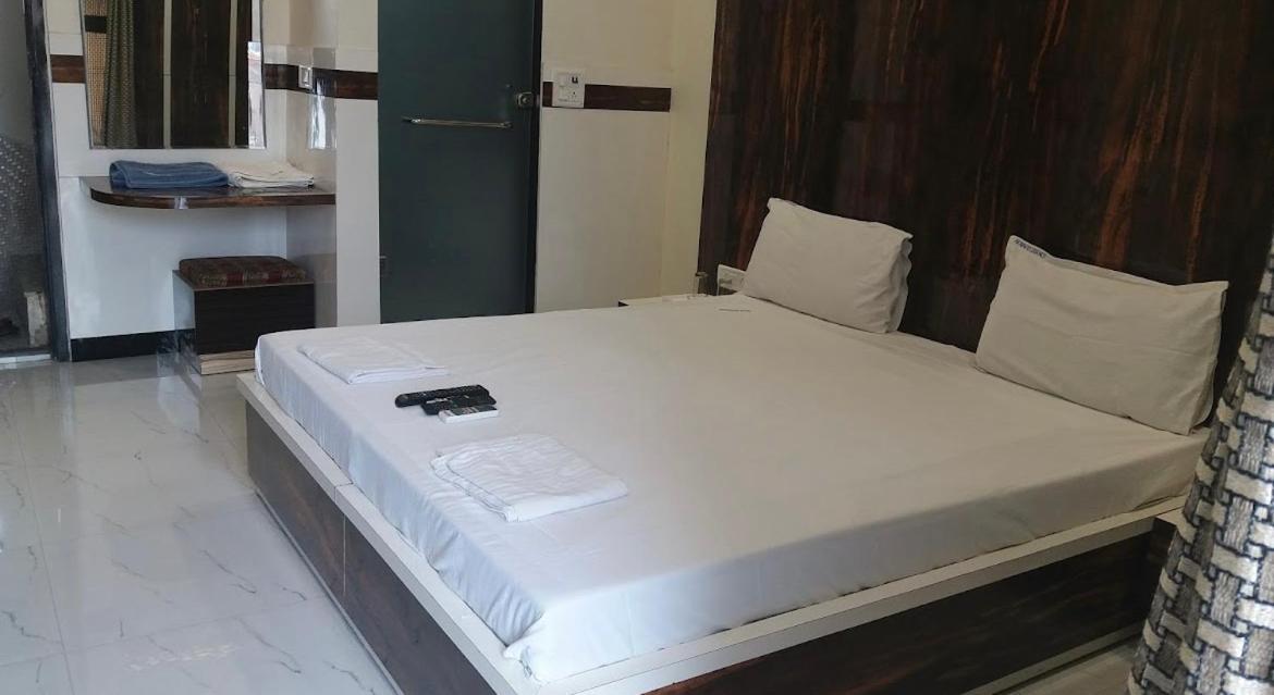Oyo 86669 Arnav Residency Hotel New Delhi Exterior photo