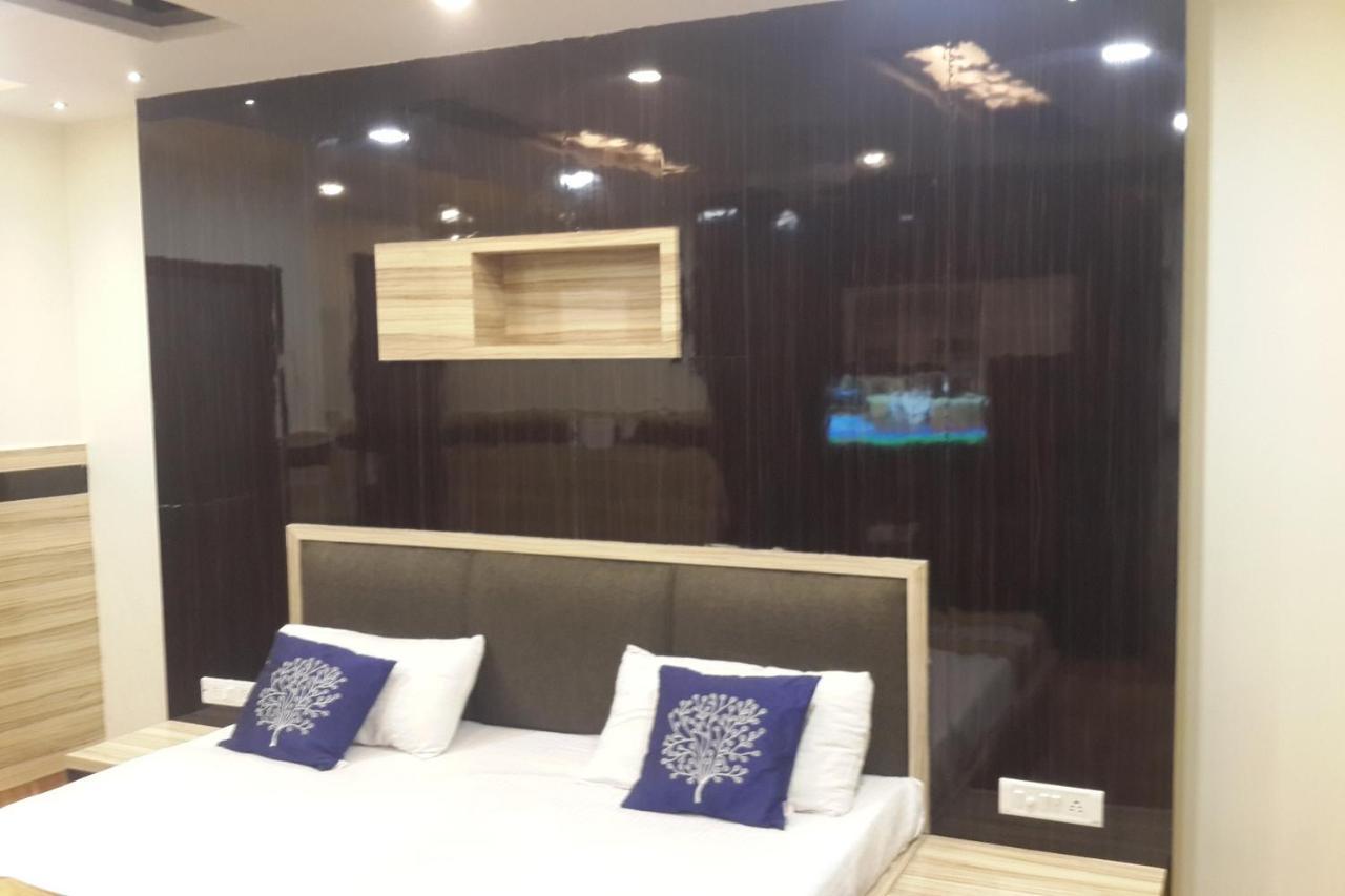 Oyo 86669 Arnav Residency Hotel New Delhi Exterior photo
